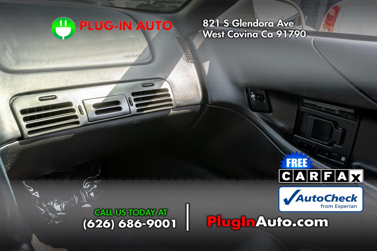 Used 1996 Chevrolet Corvette Coupe RWD image 23