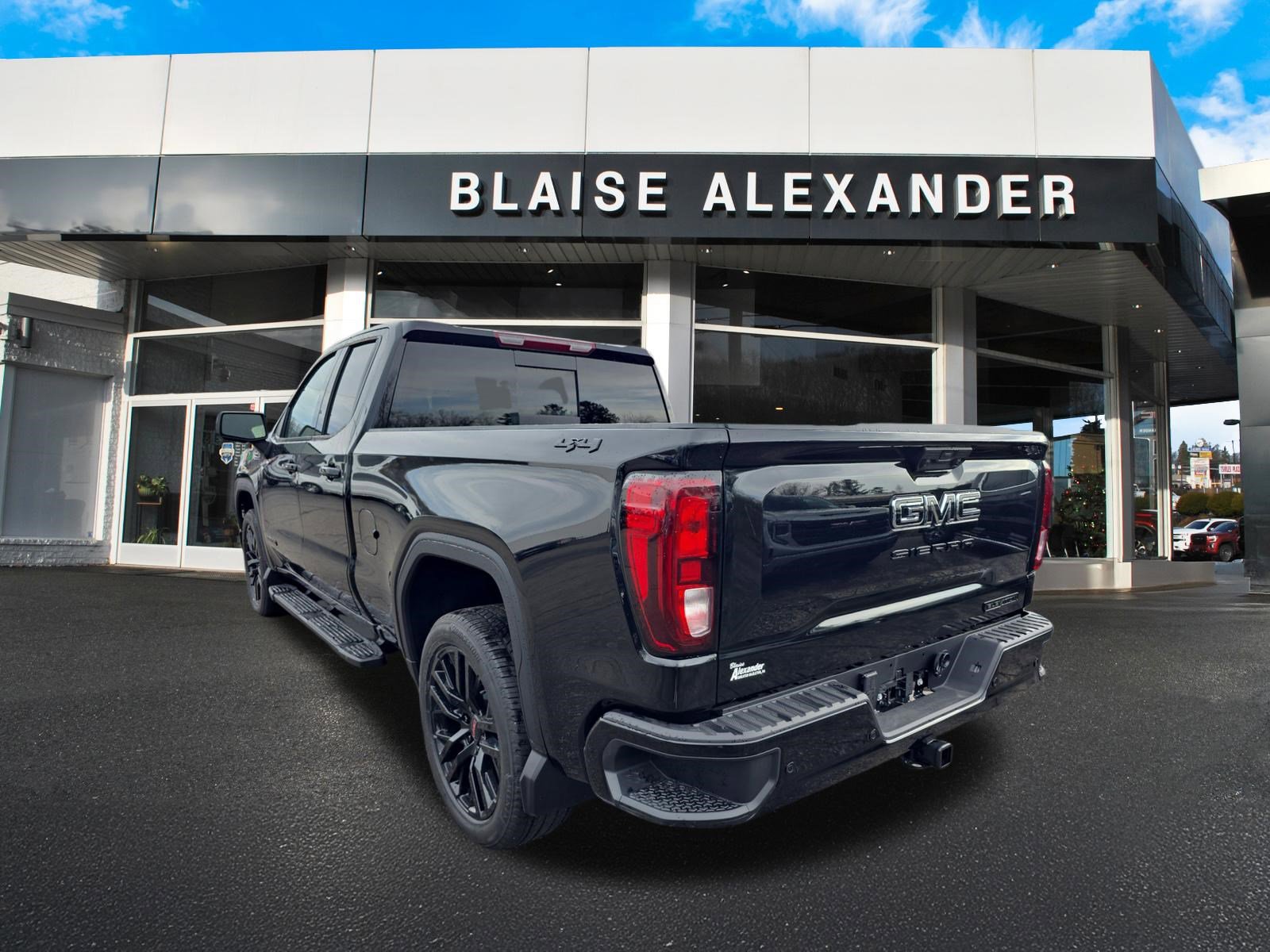 New 2026 GMC Sierra 1500 Elevation w/ Preferred Package AWD/4WD image 6