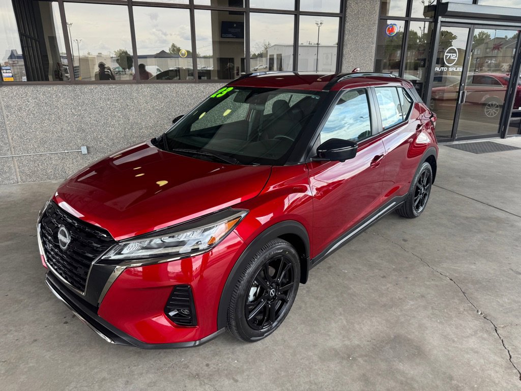 Used 2023 Nissan Kicks SR image 26