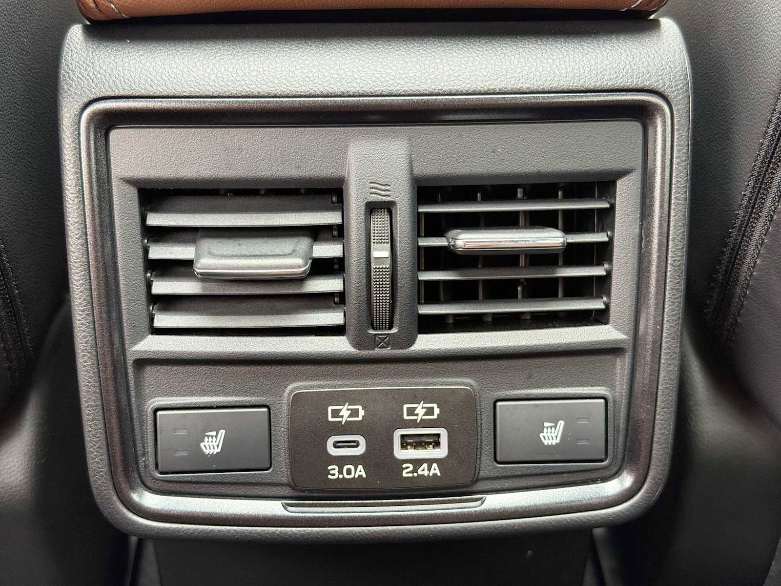 Certified 2025 Subaru Forester Touring w/ Popular Package - Touring AWD/4WD image 33