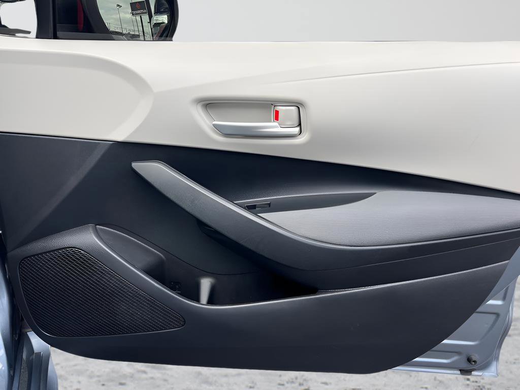 Used 2021 Toyota Corolla L FWD image 28