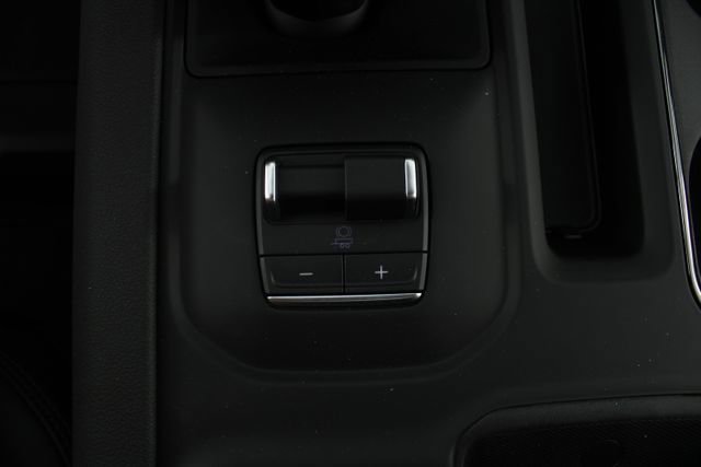 New 2026 GMC Sierra 1500 AT4 image 9