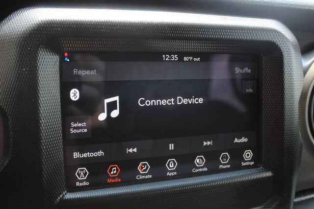 Used 2022 Jeep Wrangler Unlimited Sport AWD/4WD image 22