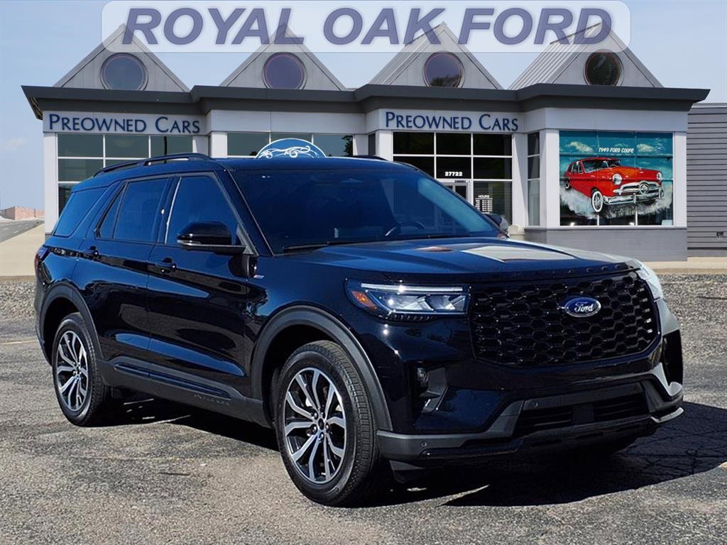 Used 2025 Ford Explorer ST-Line