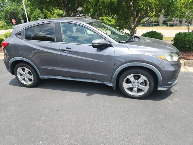 Used 2016 Honda HR-V EX image 9