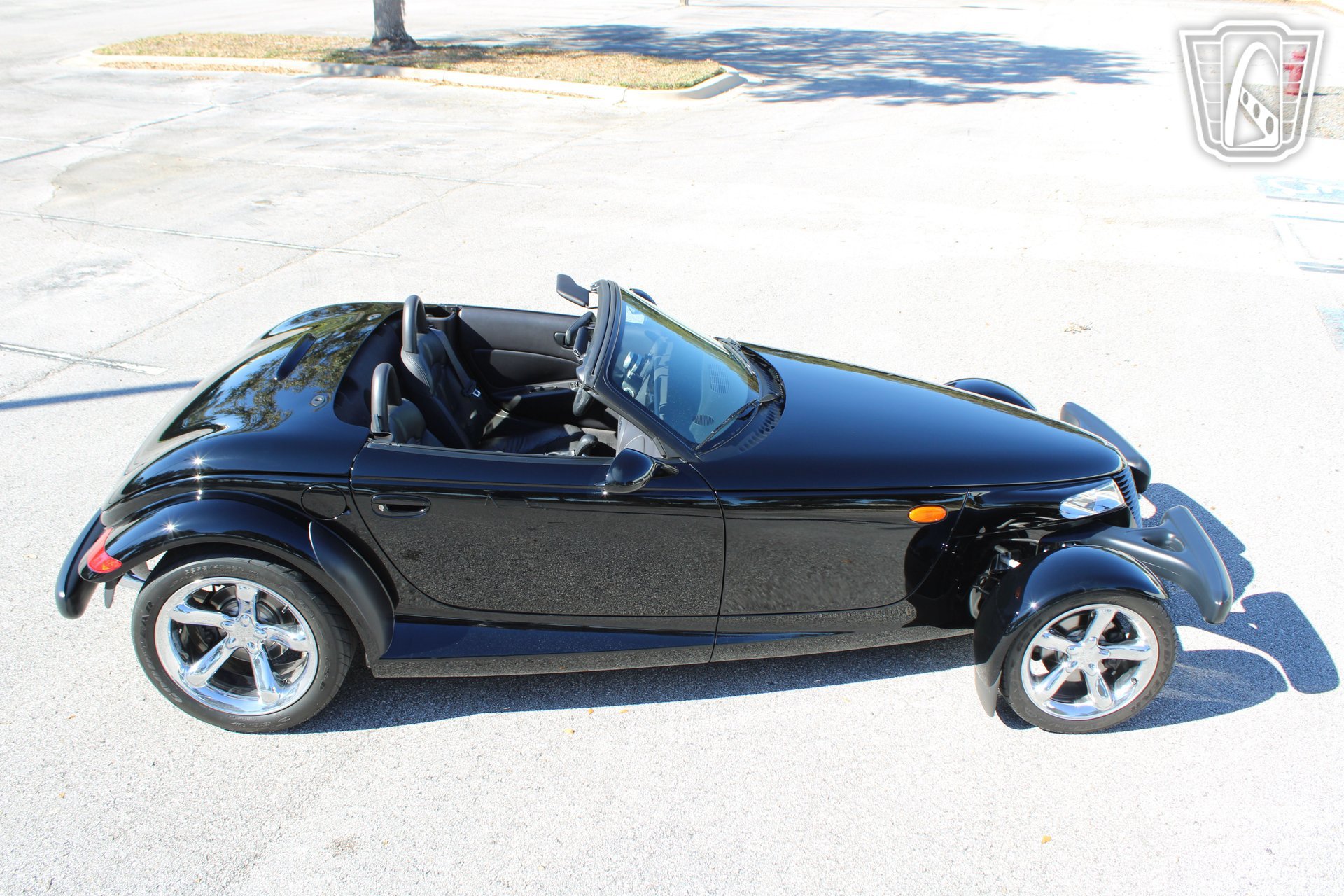 Used 2000 Plymouth Prowler RWD image 25