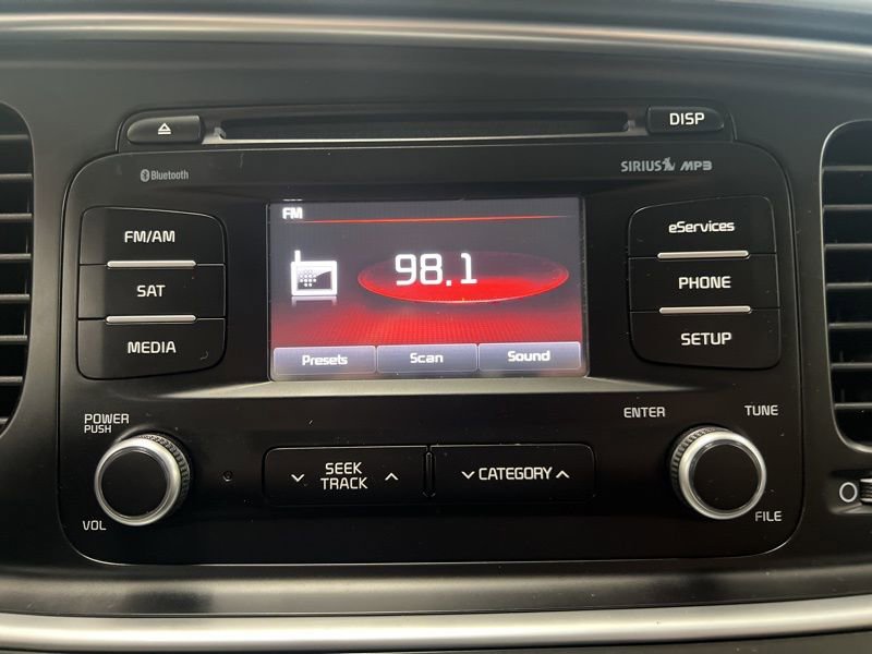 Used 2015 Kia Optima LX w/ LX Convenience Plus Package FWD image 25