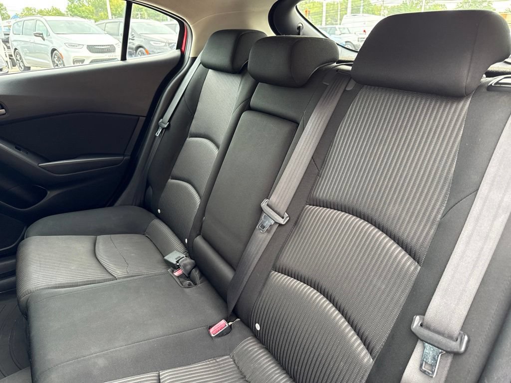Used 2016 MAZDA MAZDA3 i Sport w/ Preferred Equipment Package FWD image 40