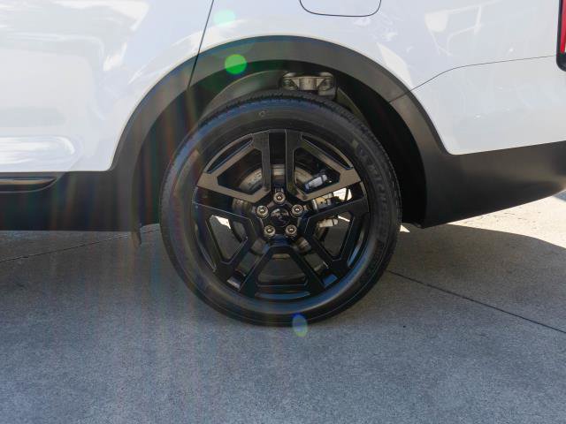 Certified 2025 Kia Telluride EX X-Line image 33