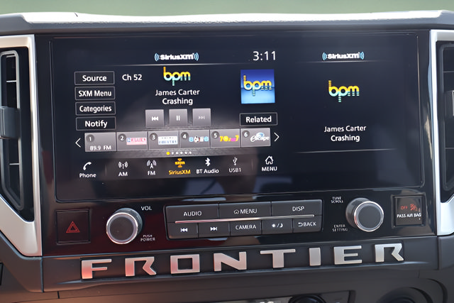 Used 2026 Nissan Frontier SV w/ All-Weather Content Package AWD/4WD image 19