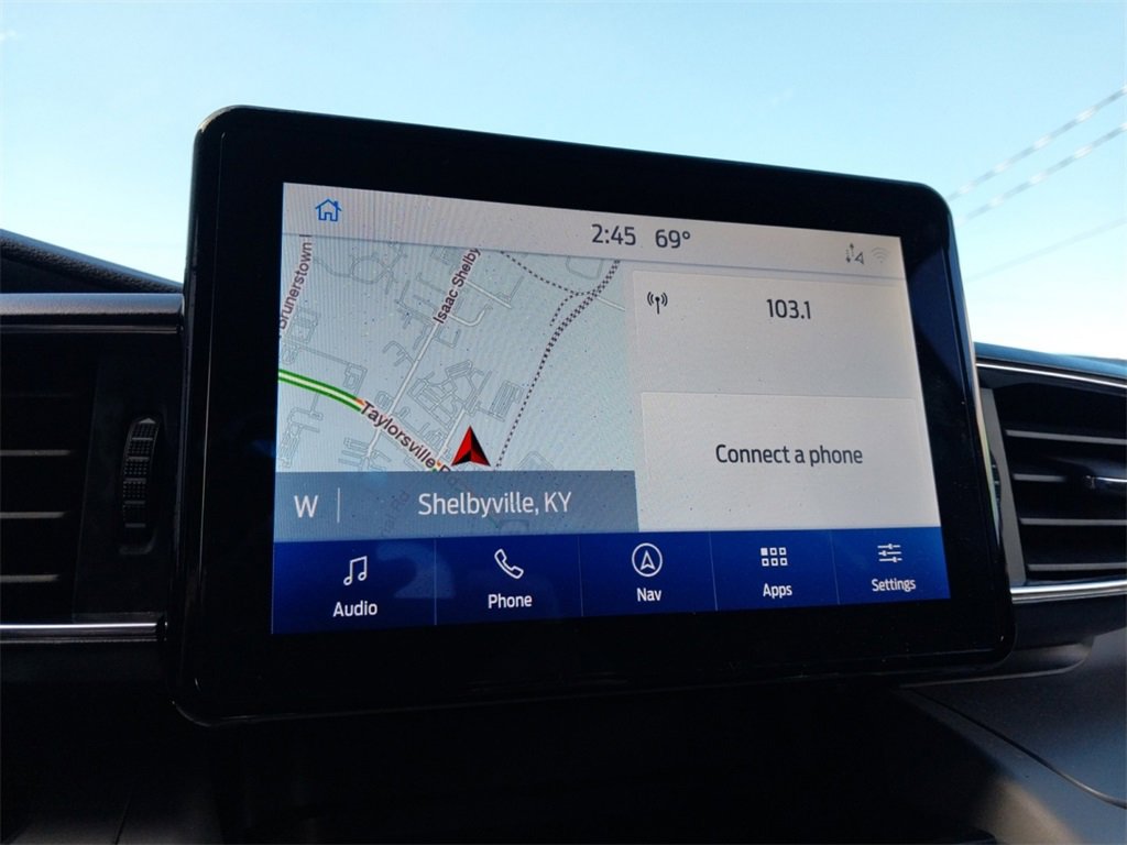 Used 2024 Ford Explorer XLT w/ Equipment Group 202A image 16