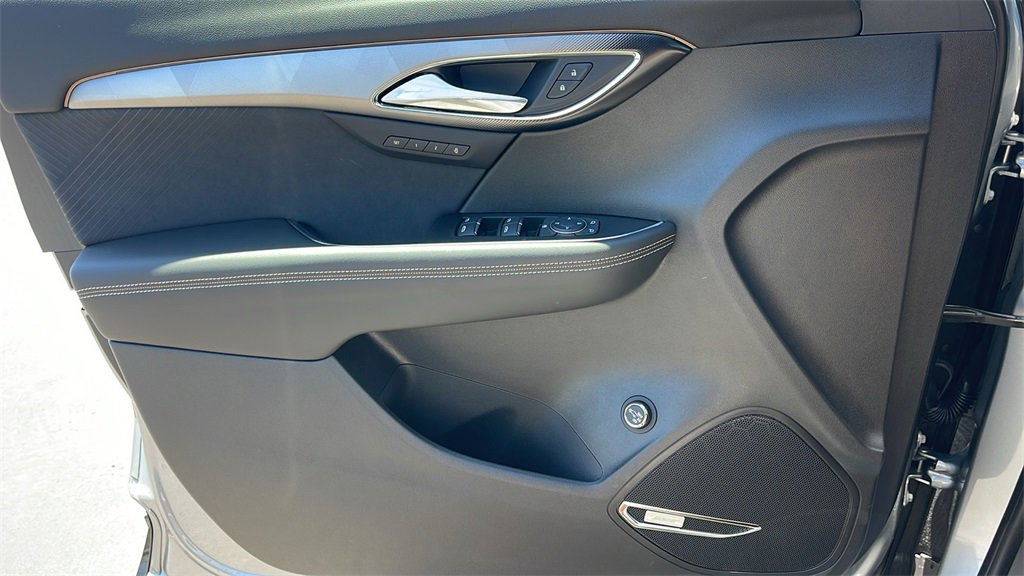 New 2025 Buick Envision Sport Touring image 24