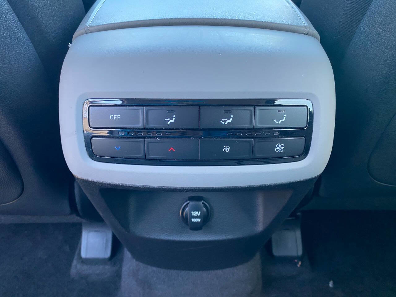 Used 2021 Hyundai Palisade SE image 23