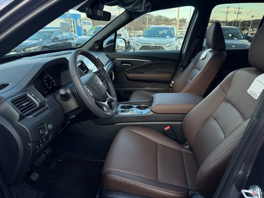 Used 2025 Honda Ridgeline RTL image 10