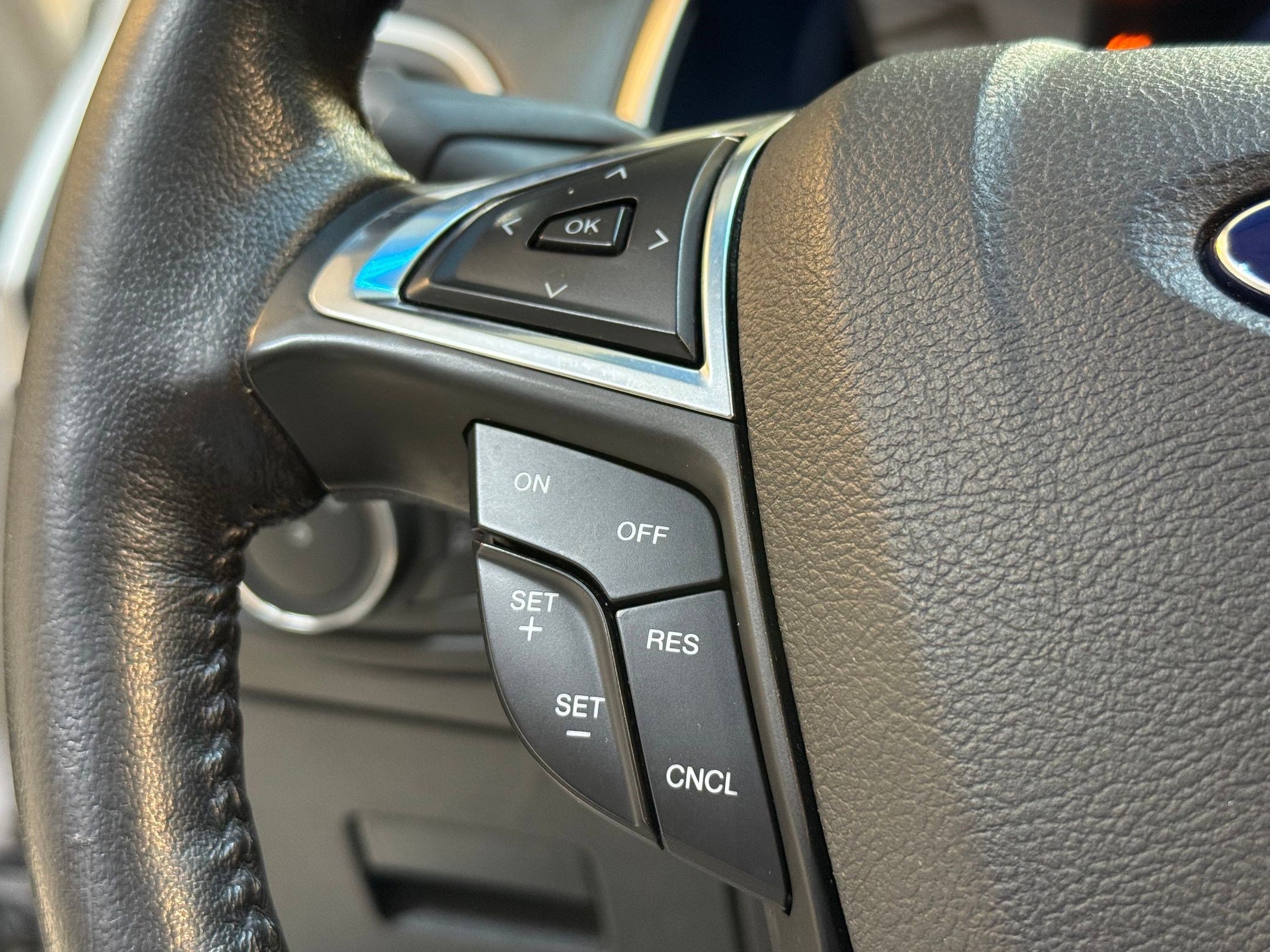 Used 2015 Ford Edge SEL w/ Equipment Group 201A image 14