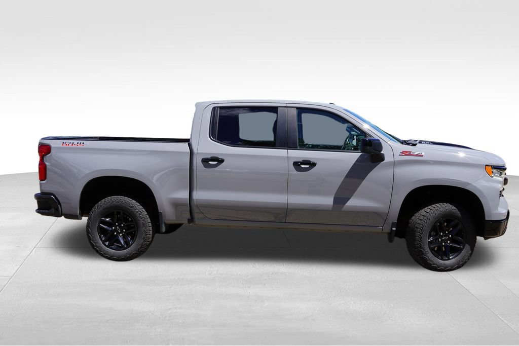 Certified 2024 Chevrolet Silverado 1500 LT Trail Boss AWD/4WD image 3