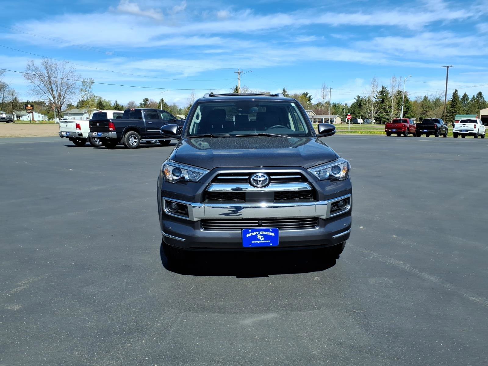 Used 2023 Toyota 4Runner Limited AWD/4WD image 9