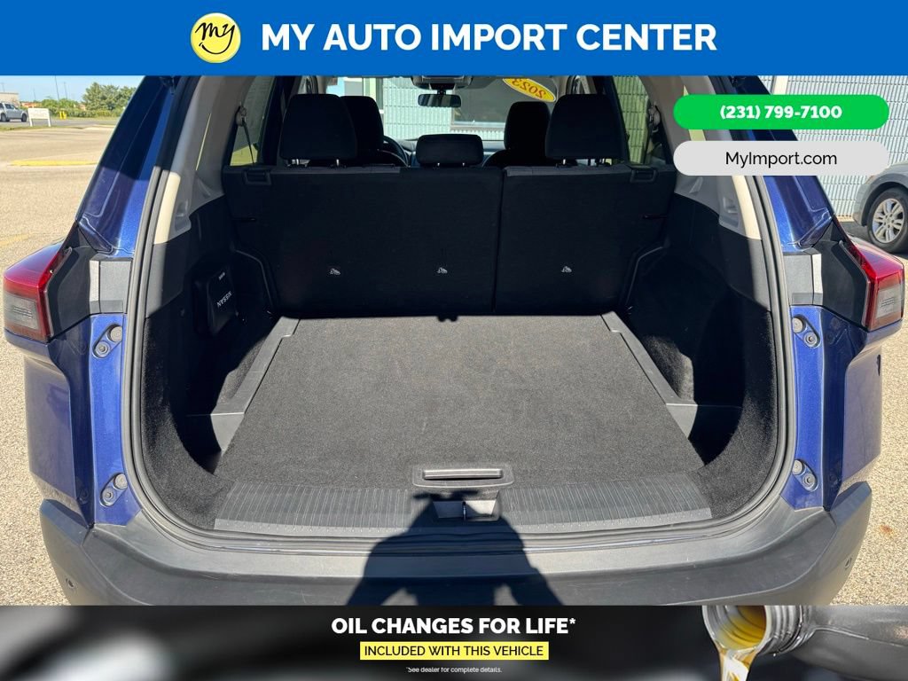 Used 2023 Nissan Rogue SV AWD/4WD image 32