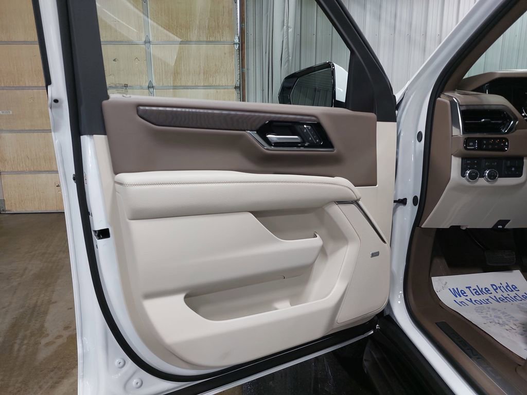 New 2026 GMC Yukon Denali w/ Advanced Technology Package image 28