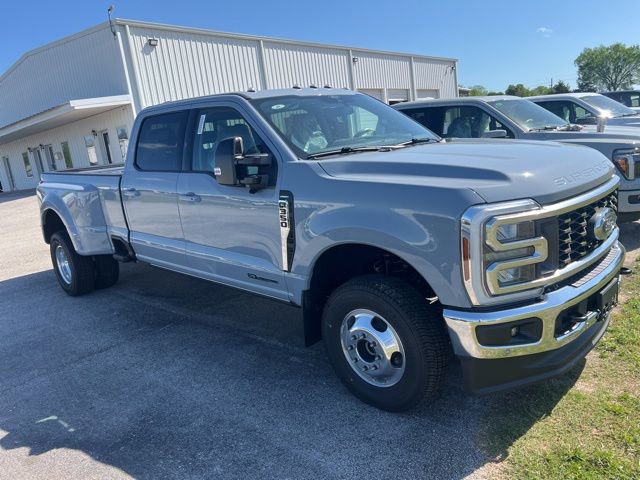 New 2026 Ford F350 Lariat image 4