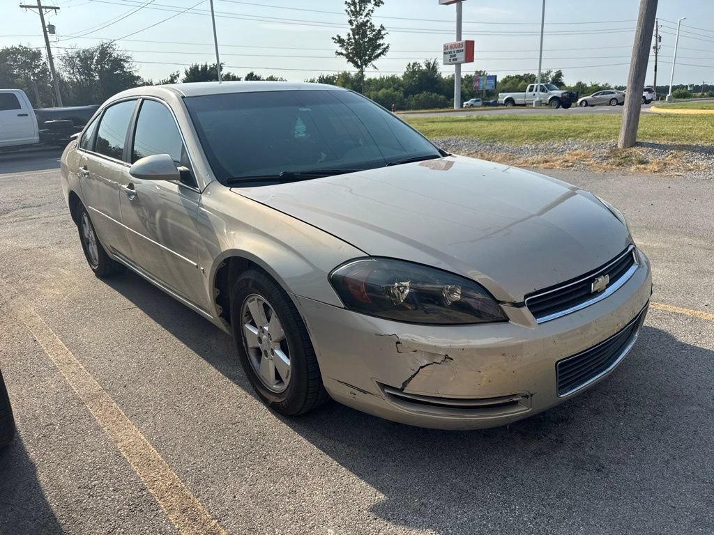 Used 2008 Chevrolet Impala LT FWD image 3