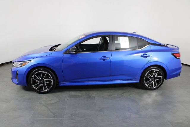 Certified 2025 Nissan Sentra SR FWD image 14
