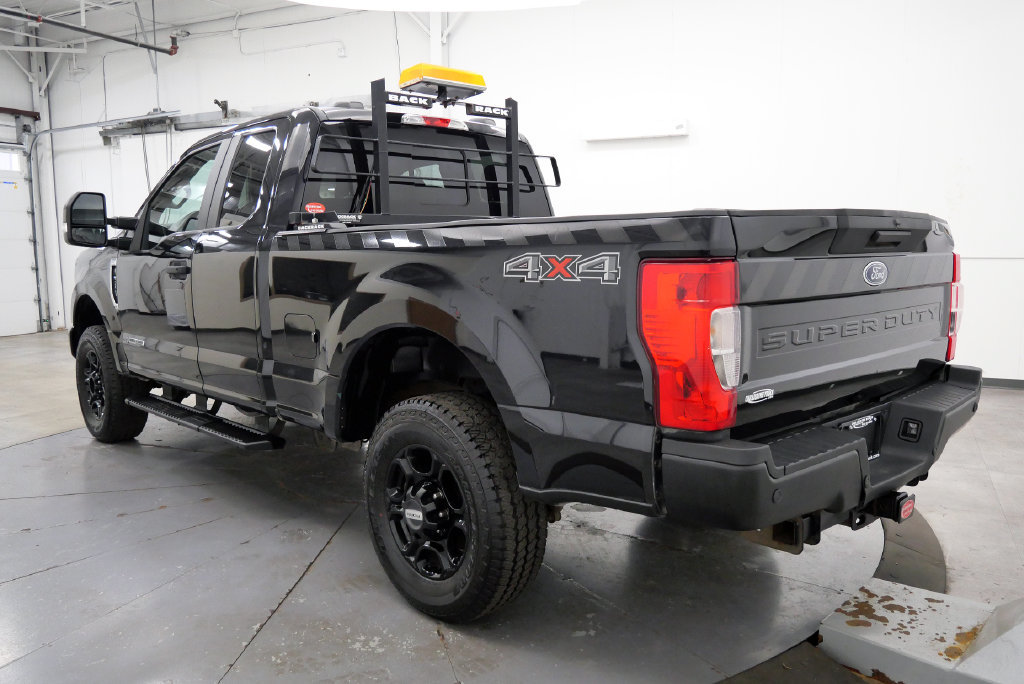 Used 2020 Ford F250 XL w/ Power Equipment Group AWD/4WD image 6