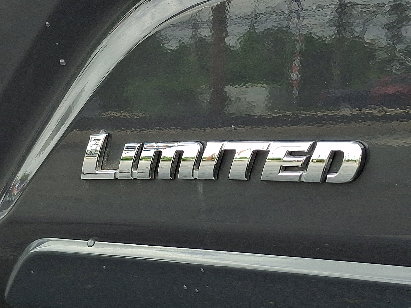 Used 2025 Toyota Tacoma Limited AWD/4WD image 30