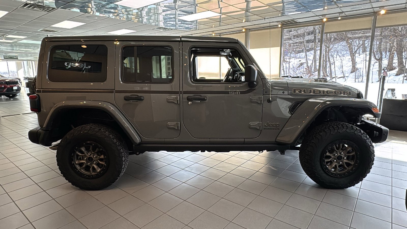 Certified 2023 Jeep Wrangler Unlimited Rubicon 392 w/ Trailer Tow Package image 4