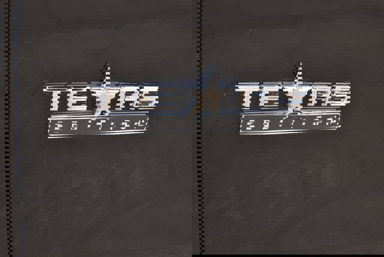 Used 2025 Chevrolet Silverado 1500 LT w/ Texas Edition Plus image 38