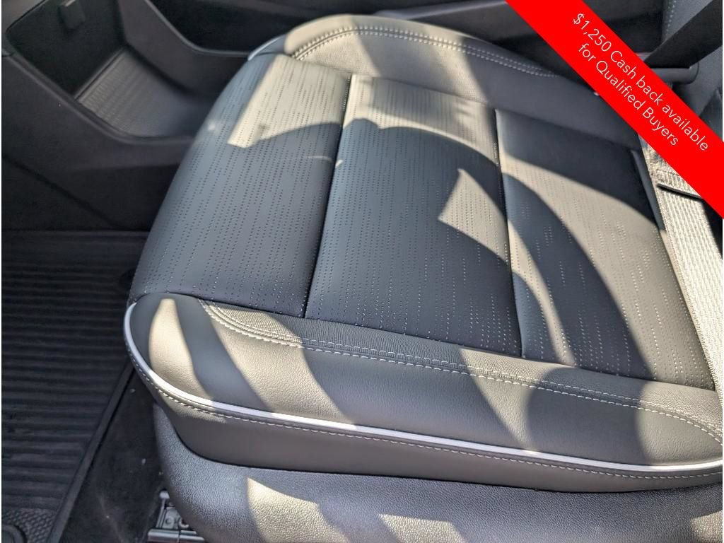New 2026 Buick Enclave Sport Touring w/ Power Package FWD image 29