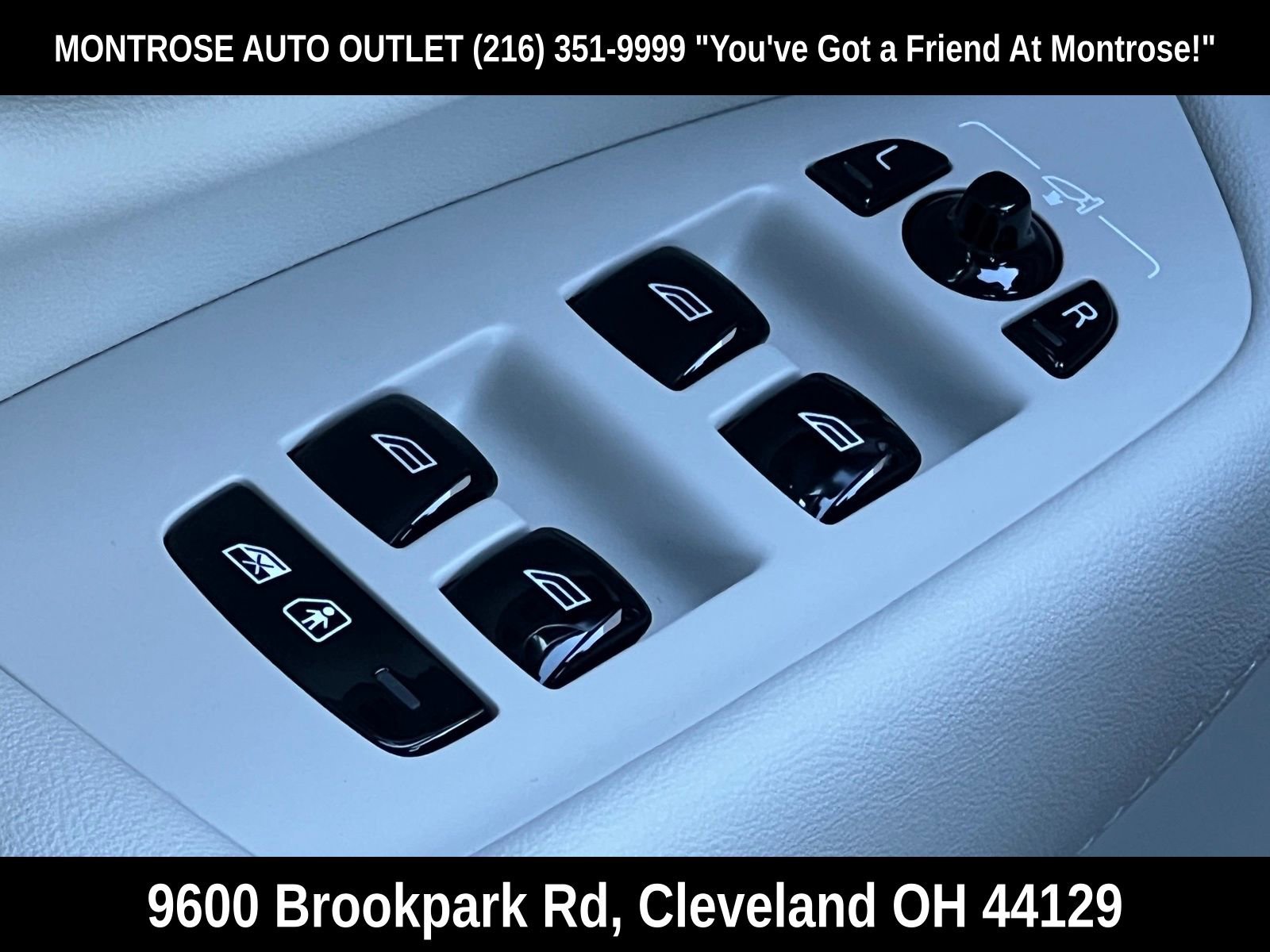 New 2026 Volvo XC90 B6 Ultra w/ Protection Package Premier image 17