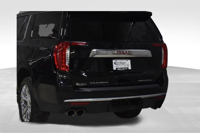Used 2021 GMC Yukon XL Denali image 9