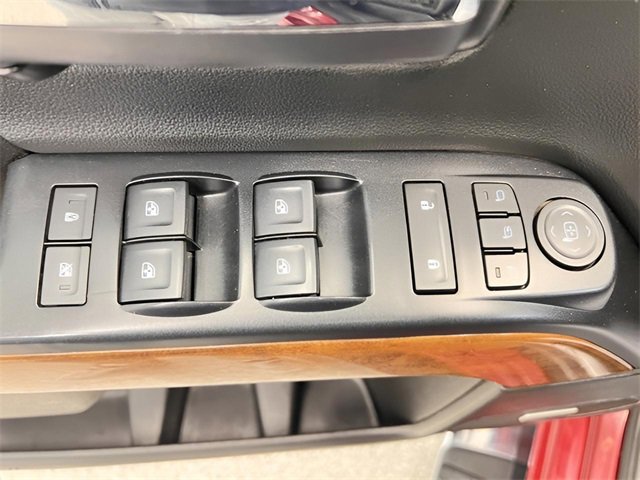 Used 2018 Chevrolet Silverado 1500 High Country image 12