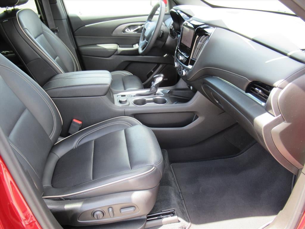 Used 2022 Chevrolet Traverse Premier AWD/4WD image 10