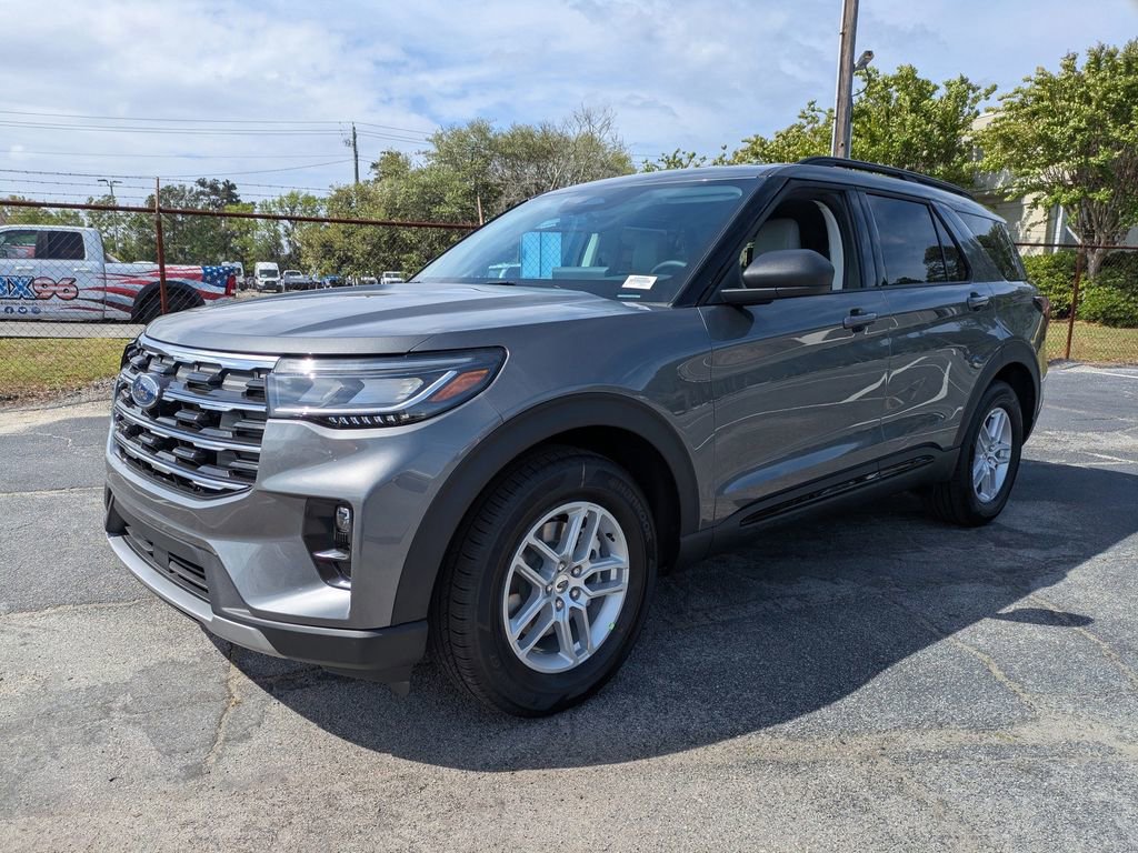 New 2026 Ford Explorer Active image 8