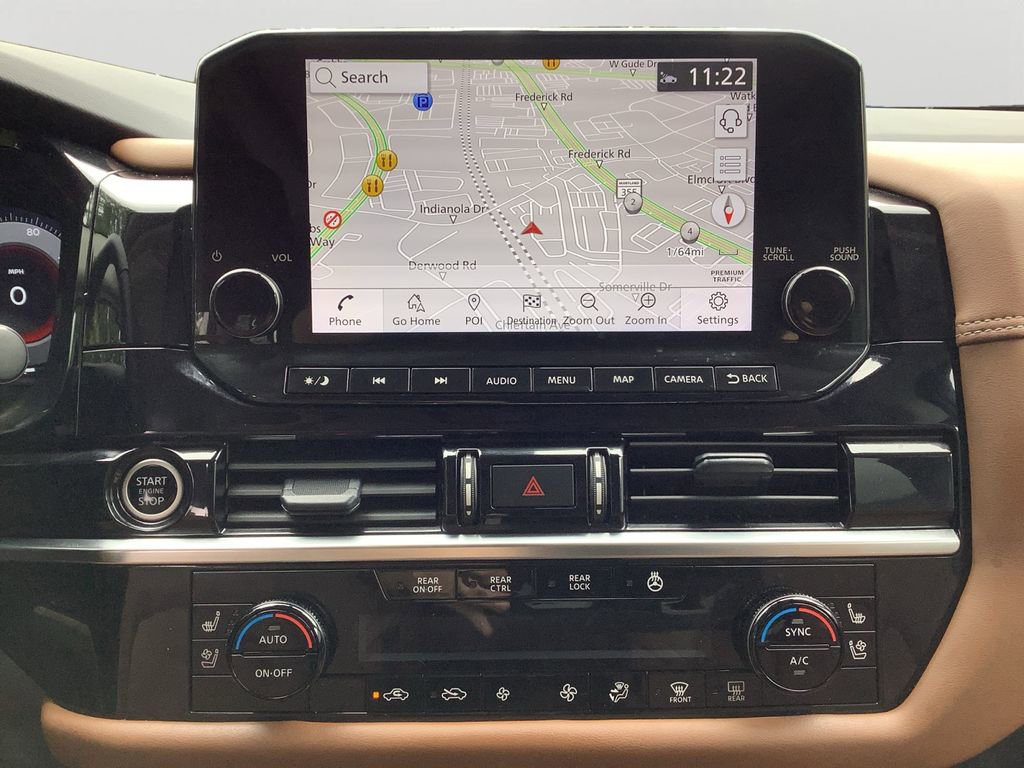 Used 2024 Nissan Pathfinder Platinum image 17