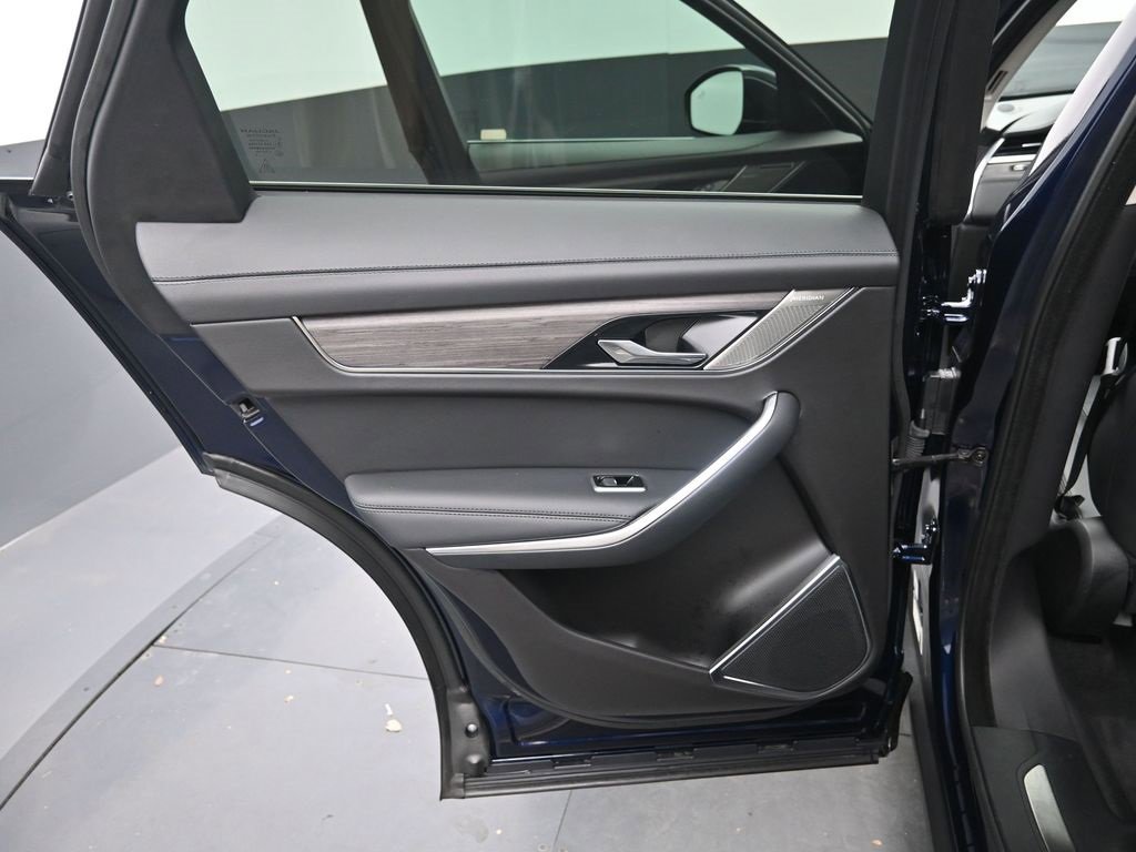 Used 2023 Jaguar F-PACE S image 15
