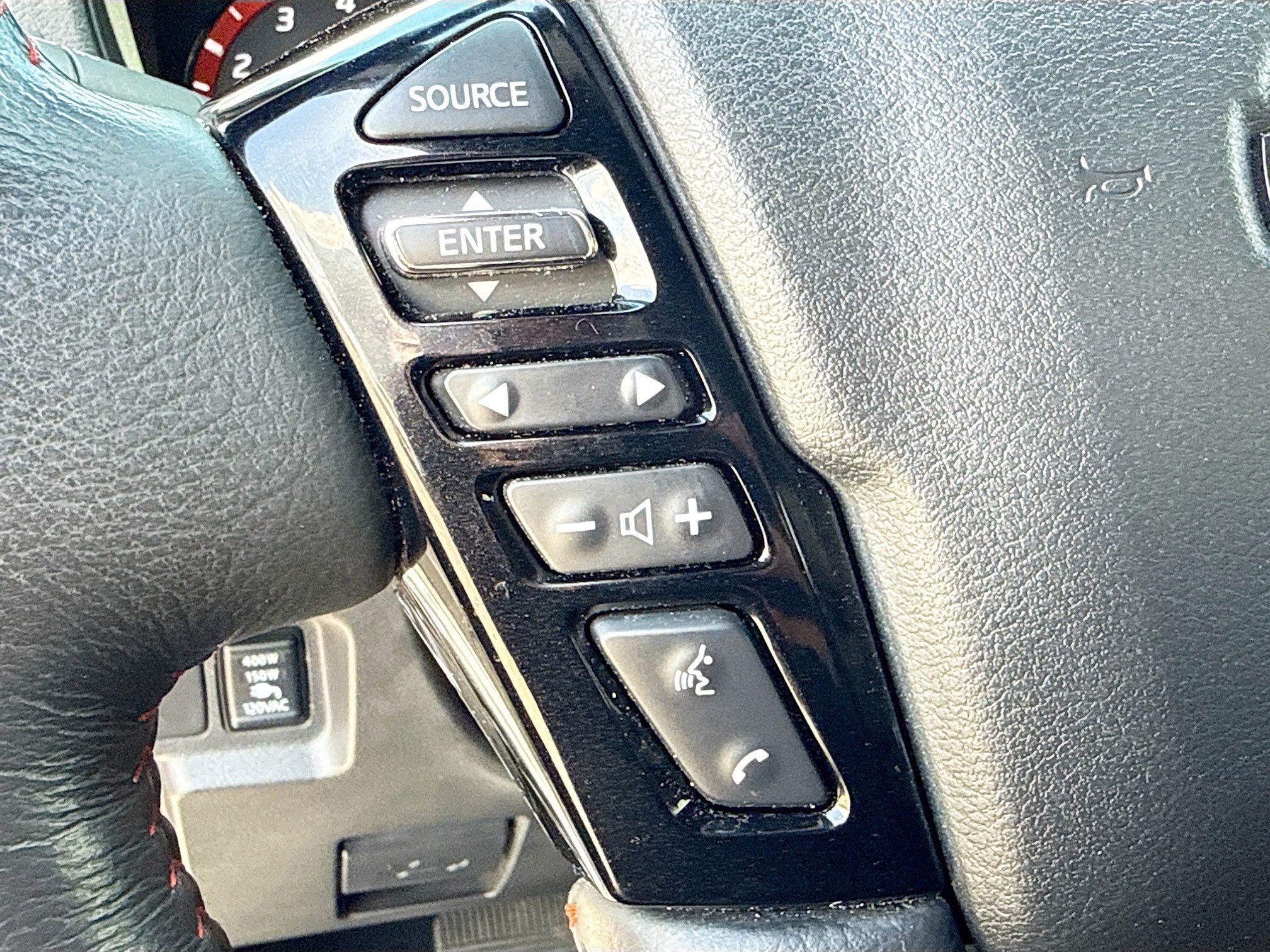 Used 2023 Nissan Frontier PRO-4X w/ Pro-4X Premium Package AWD/4WD image 36
