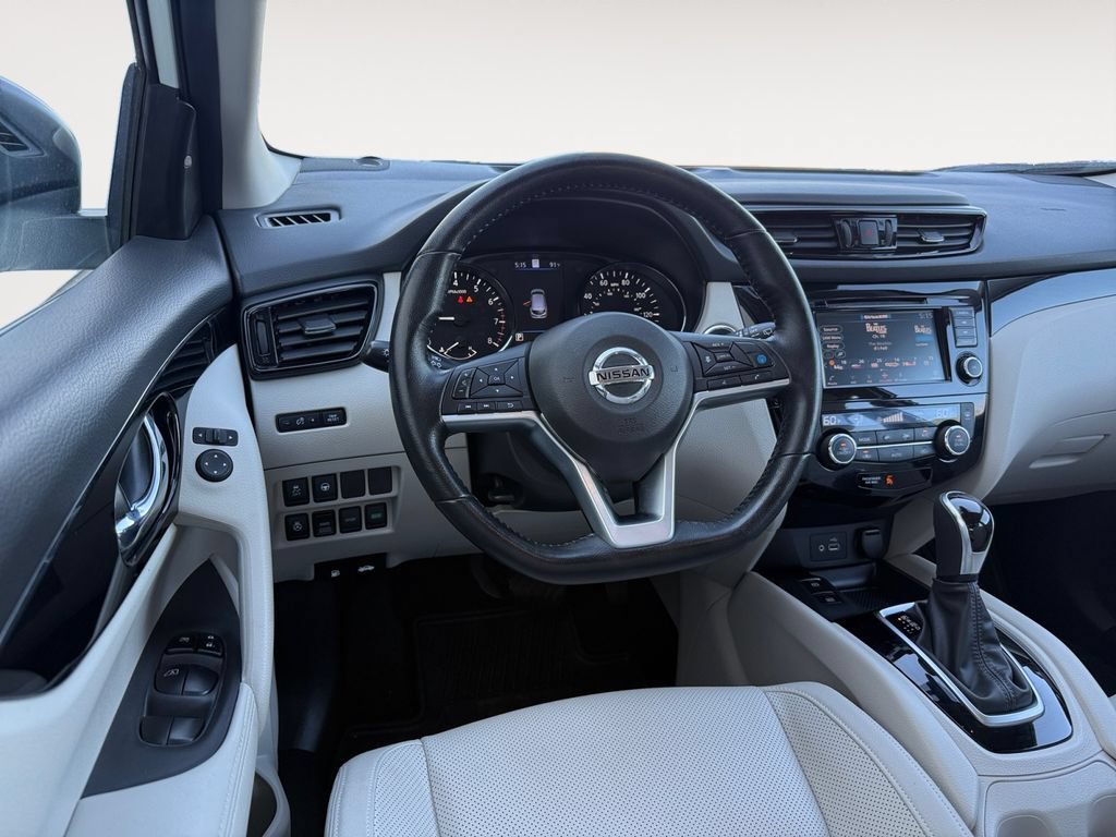 Used 2022 Nissan Rogue Sport SL AWD/4WD image 12