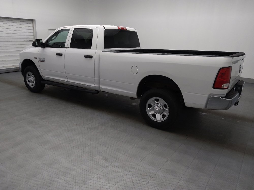 Used 2017 RAM 2500 Tradesman w/ Chrome Appearance Group AWD/4WD image 3
