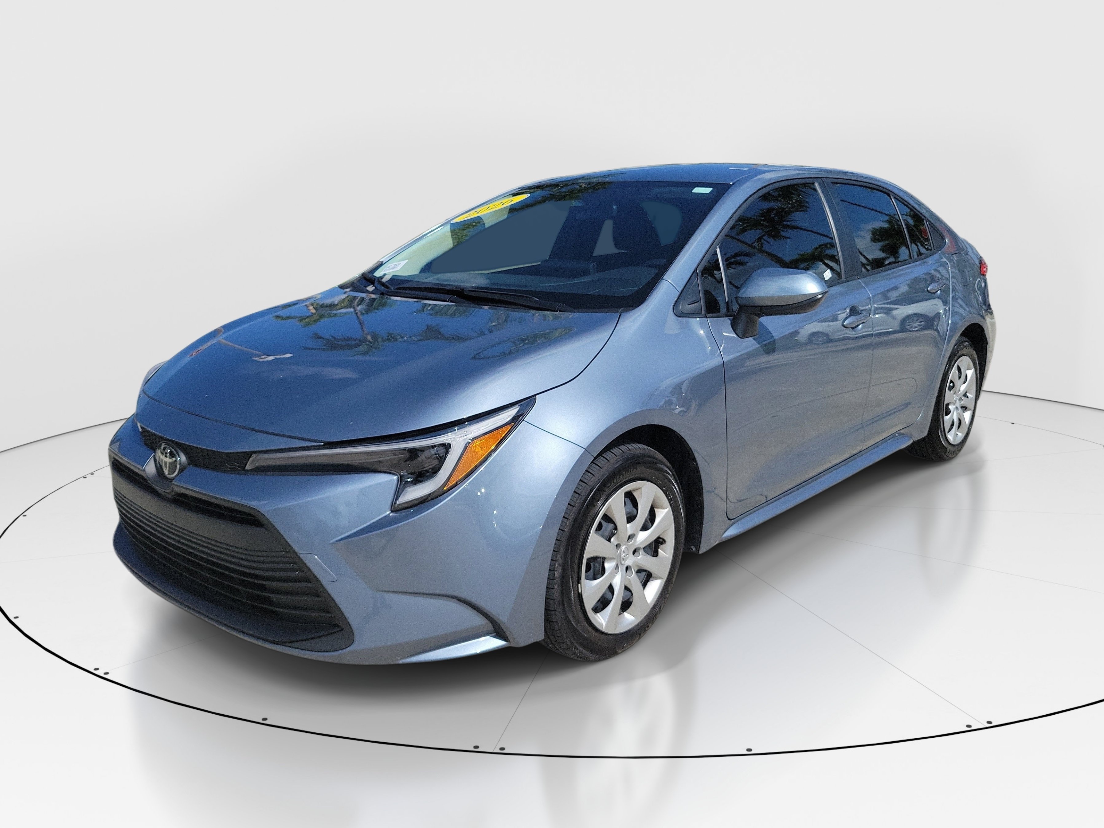 Certified 2026 Toyota Corolla LE FWD image 3