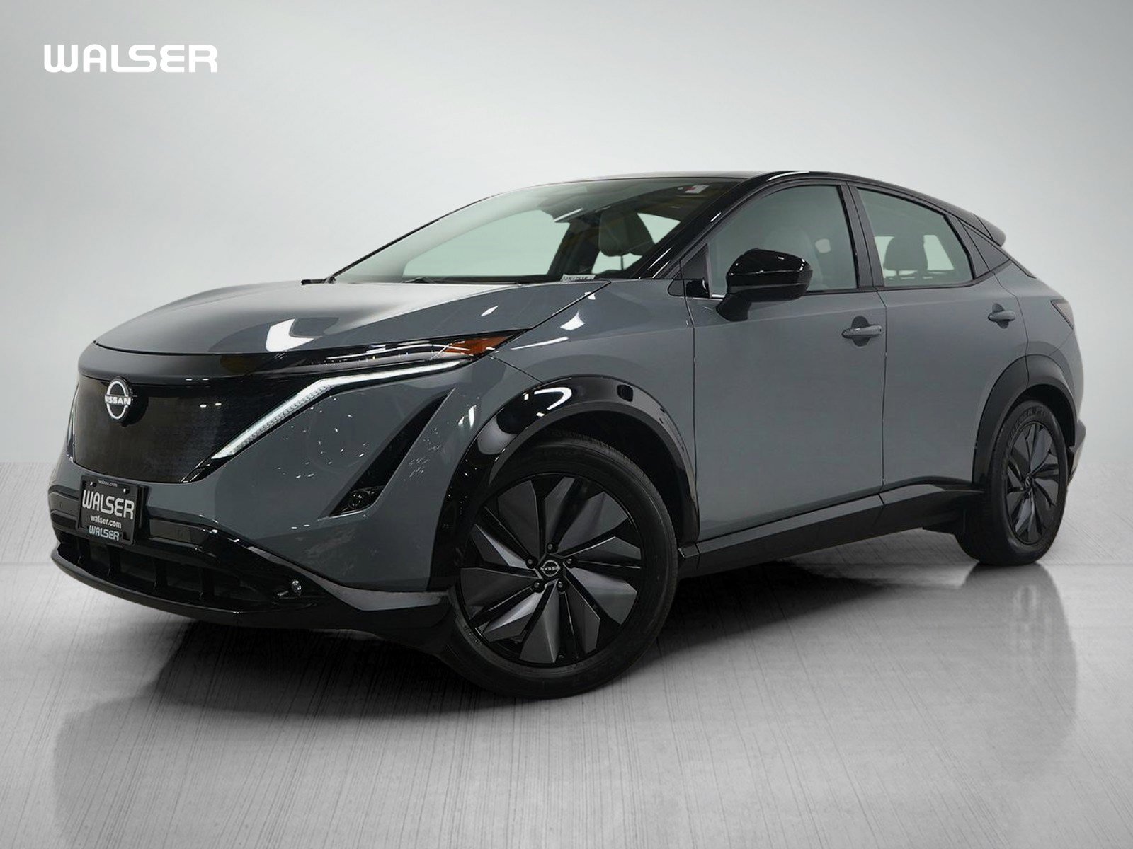 Used 2023 Nissan Ariya AWD image 1