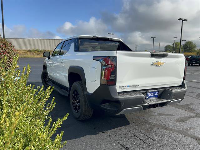 New 2026 Chevrolet Silverado EV LT image 5