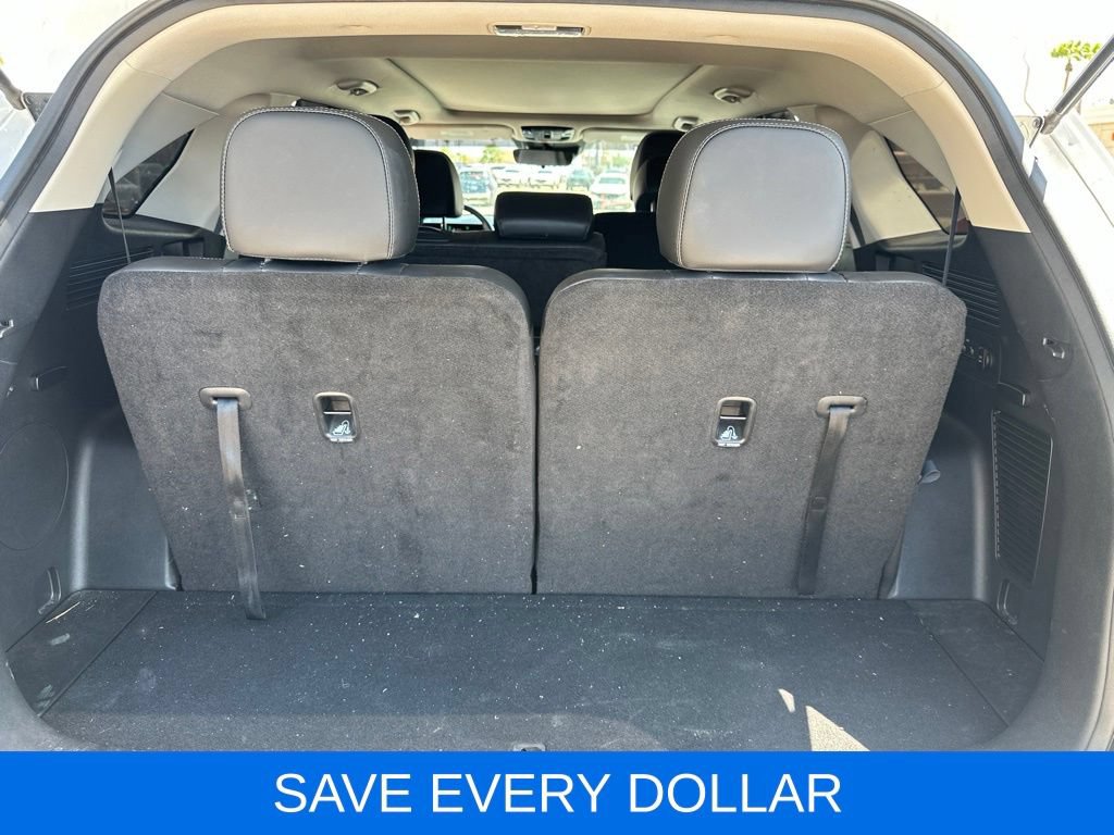 Used 2025 Kia Sorento S w/ Panoramic Sunroof Package FWD image 5