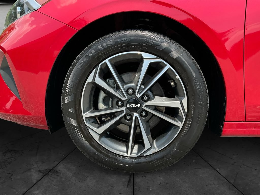 Used 2024 Kia Forte LXS FWD image 15