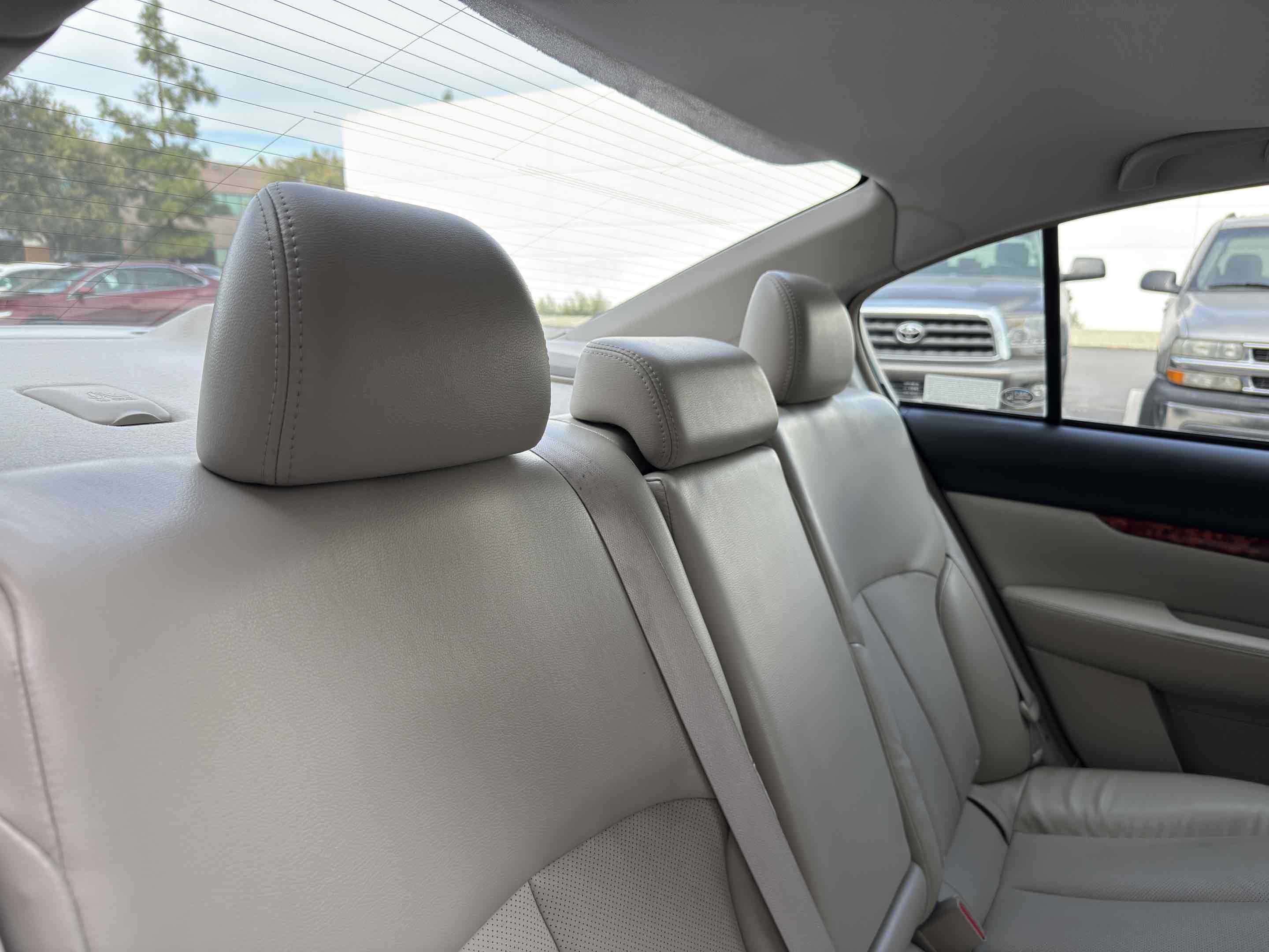 Used 2010 Subaru Legacy 2.5GT Limited w/ Popular Equipment Group 2C image 56