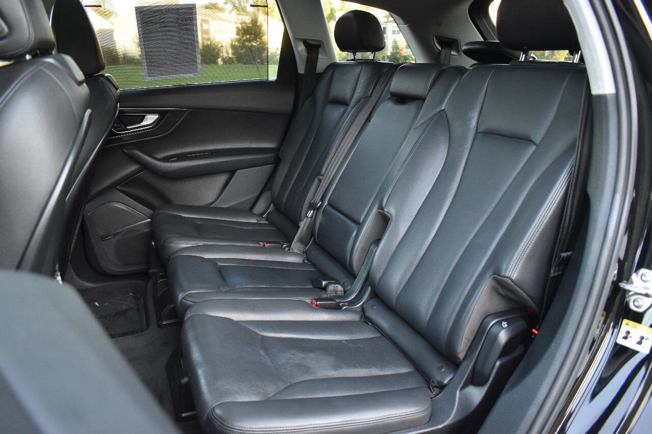 Used 2018 Audi Q7 3.0T Prestige w/ Prestige Package image 15
