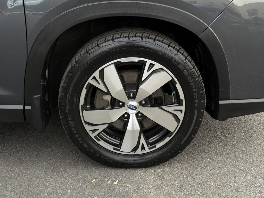Certified 2021 Subaru Forester Touring AWD/4WD image 13