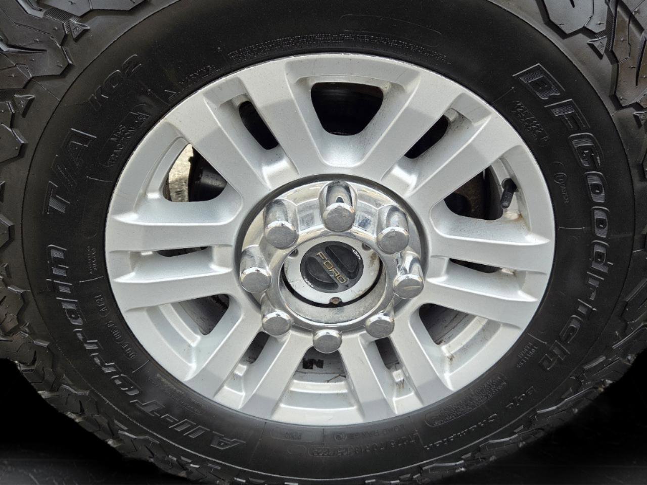 Used 2019 Ford F250 XLT w/ XLT Value Package AWD/4WD image 14